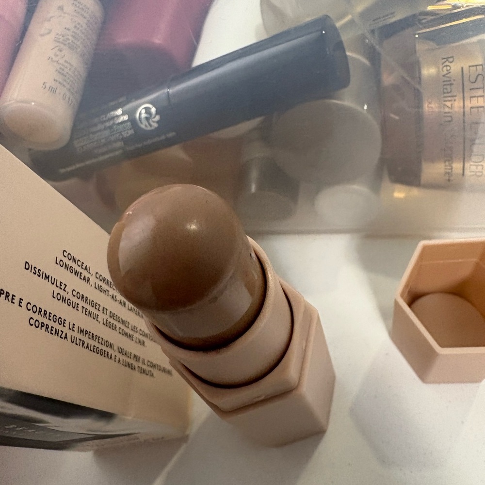 Fenty Beauty Match Stix Matte Skinstick - Tan - Picture 7 of 8